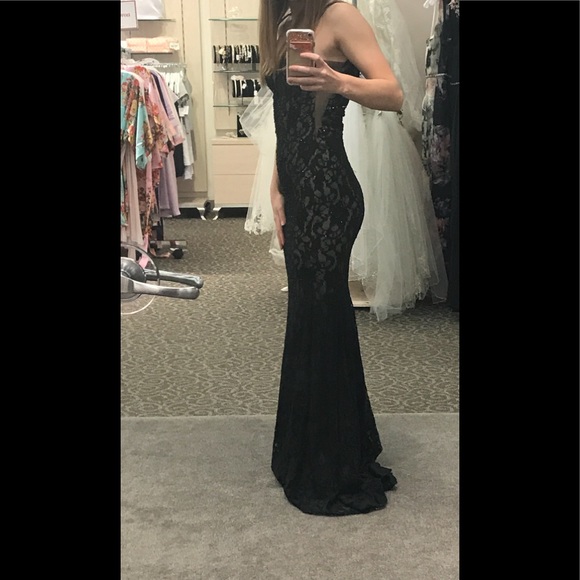 BLACK LACE PROM DRESS WITH TAN UNDERLAY - Picture 3 of 6